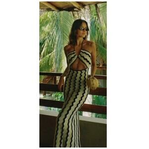 Elegant Black and White Swim Coverup